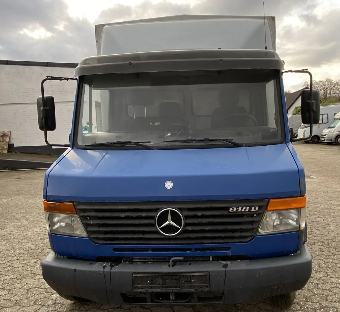 Mercedes-Benz Vario 818 D, Different. speere, EZ. 2012 4.7m Pritsche - 1