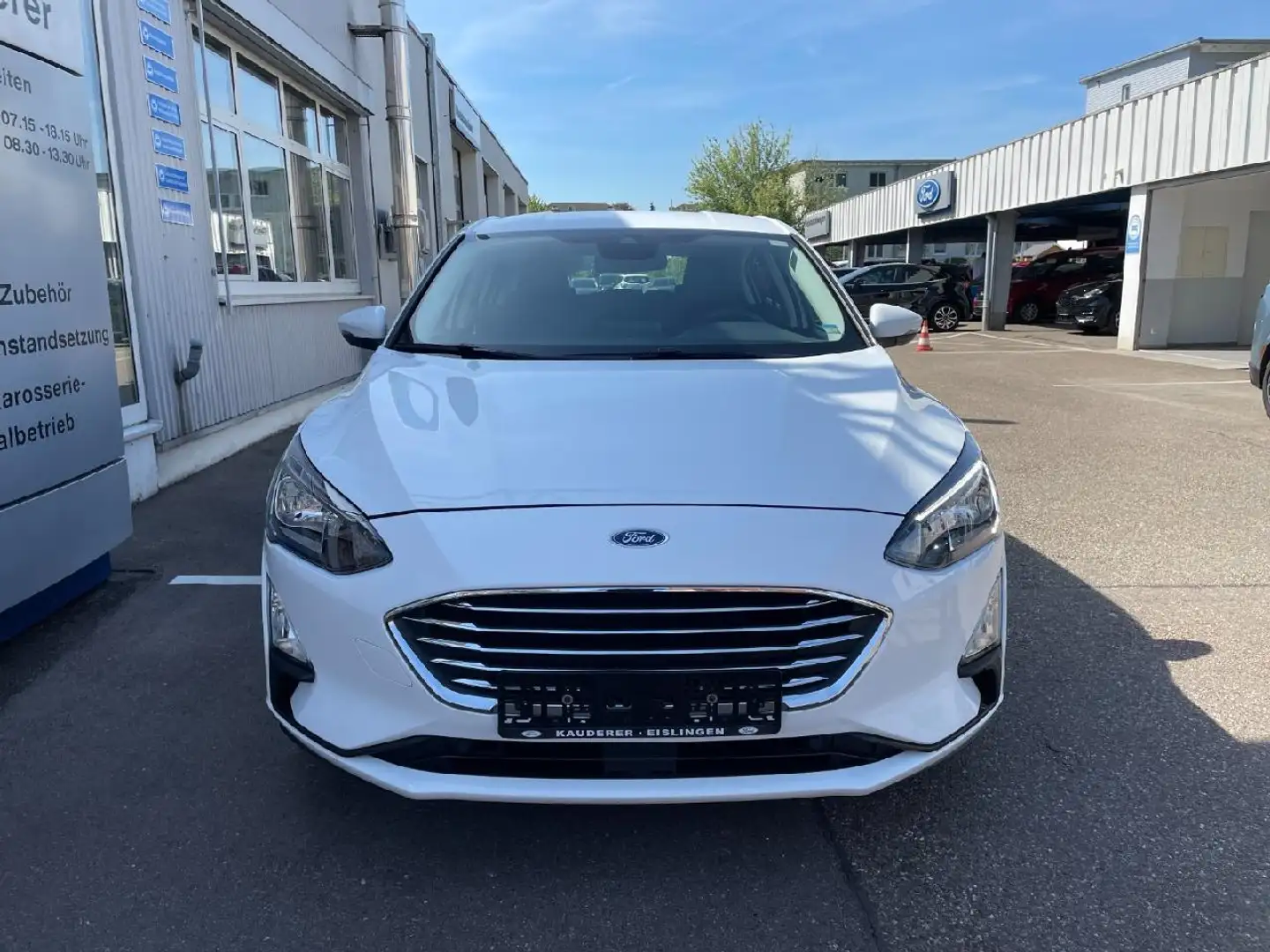 Ford Focus Titanium Weiß - 2