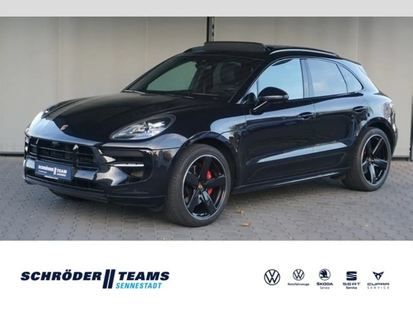 Porsche Macan GTS Pano Leder Bose Luft AHK Service neu Noir - 1