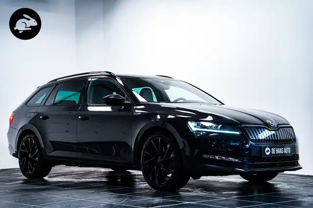 Skoda Superb Combi 1.4 TSI iV Sportline Black ed|19 inch|Camera