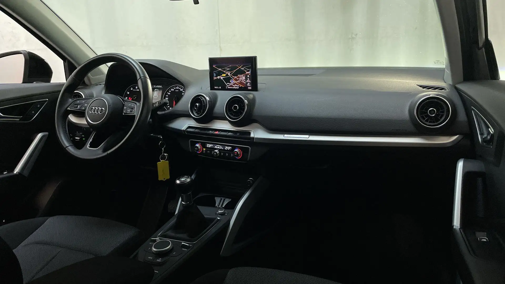 Audi Q2 30 TFSI Epic LED Parkeersensoren Navigatie Zwart - 2
