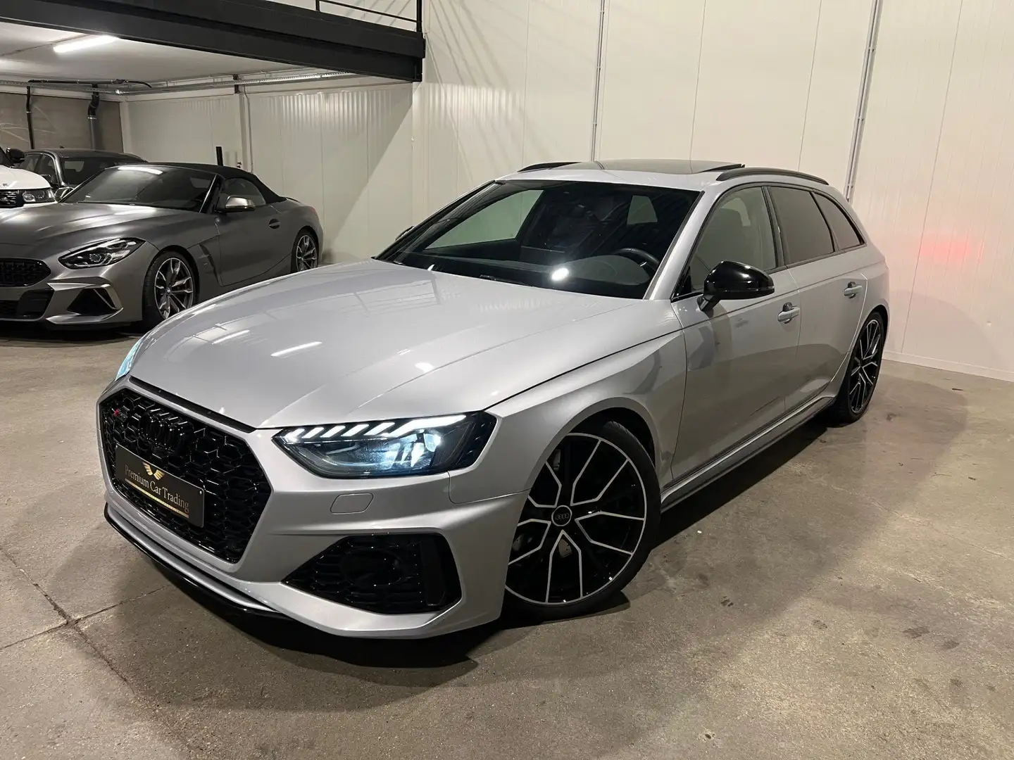 Audi RS4 LICHTE VRACHT *PANO DAK* KEYLESS, VIRTUAL C. Argintiu - 2