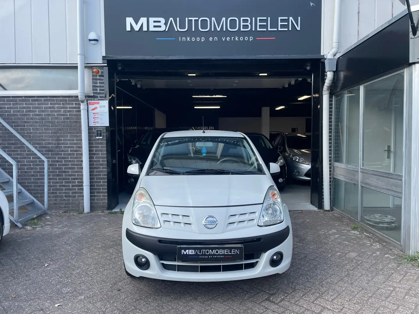 Nissan Pixo 1.0 Look/5 Deurs/Airco/NAP/1 Jaar APK. Wit - 2