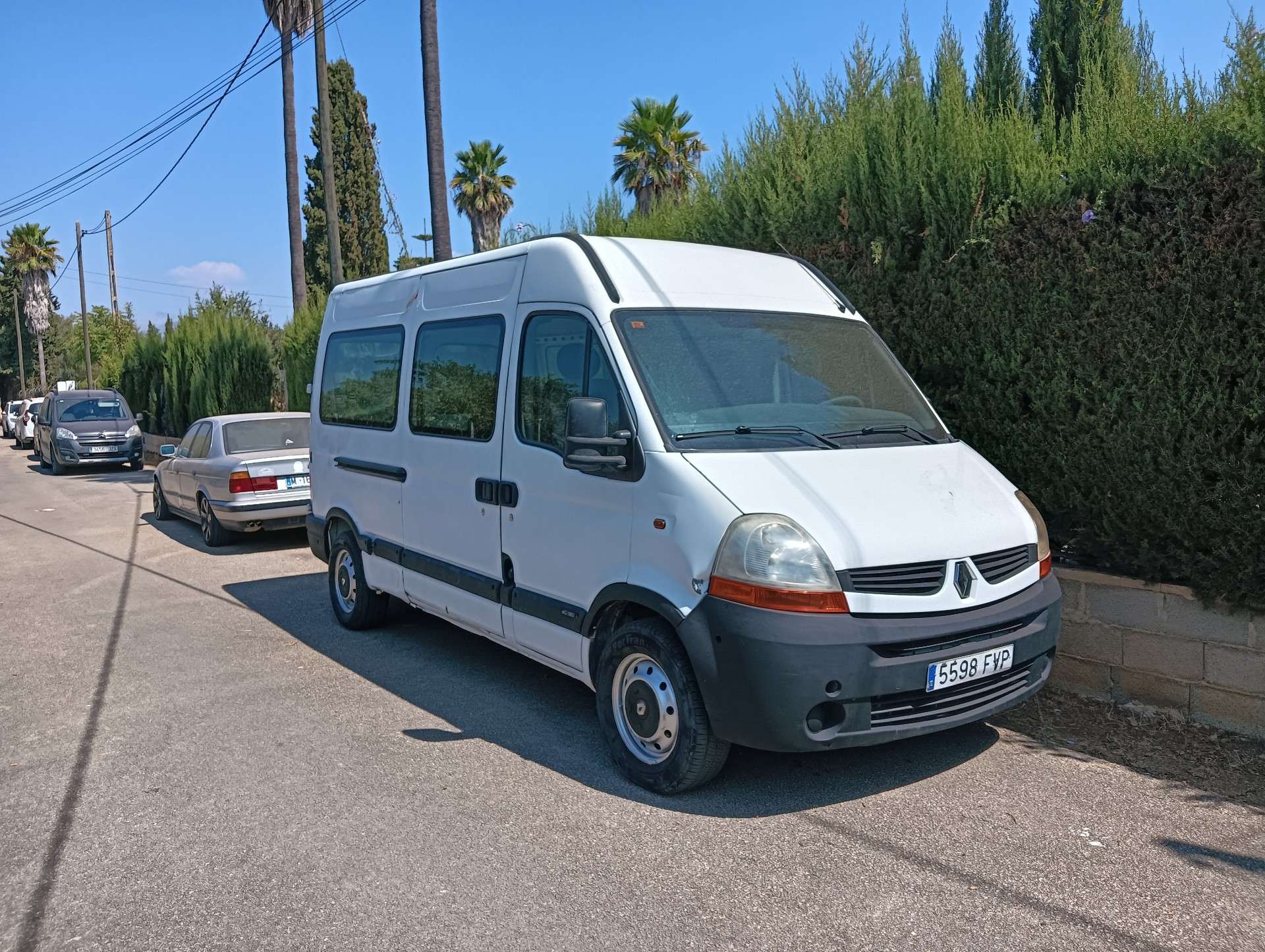 Renault Master 2.5dCi Fg. 3500 Medio Sobr. 120 - foto 1