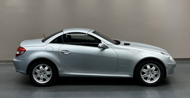 Mercedes-Benz SLK 200 SLK200 Roadster Kompressor **KLIMA*LEDER*SHZ** — photo 10