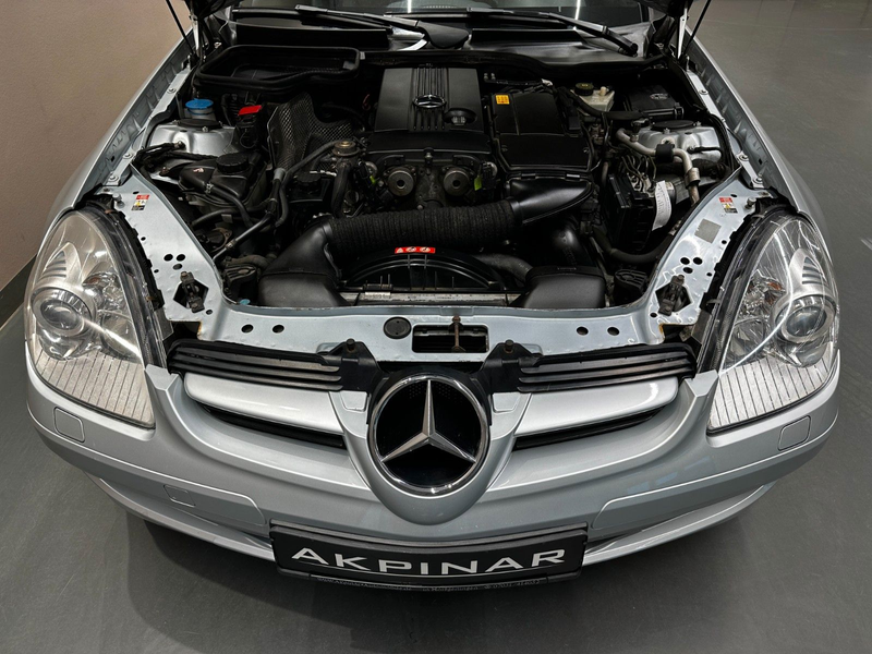 Mercedes-Benz SLK 200 SLK200 Roadster Kompressor **KLIMA*LEDER*SHZ** — photo 13