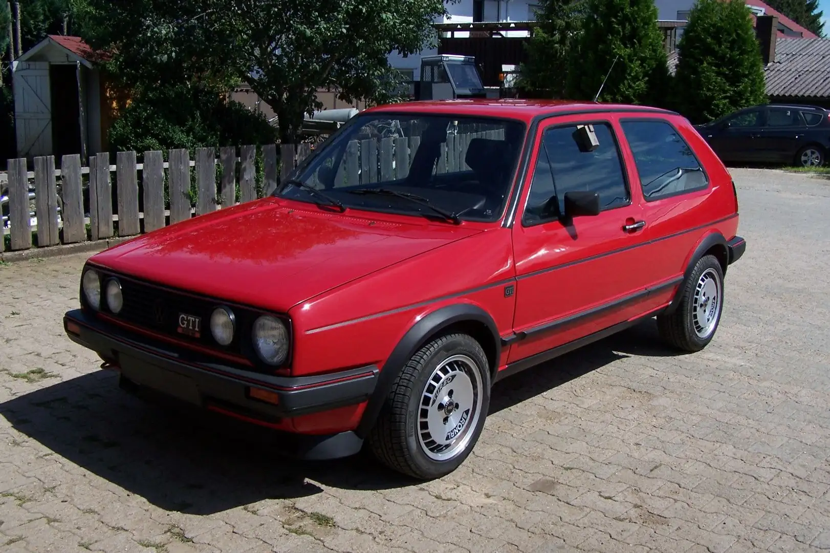 Volkswagen Golf Rot - 1