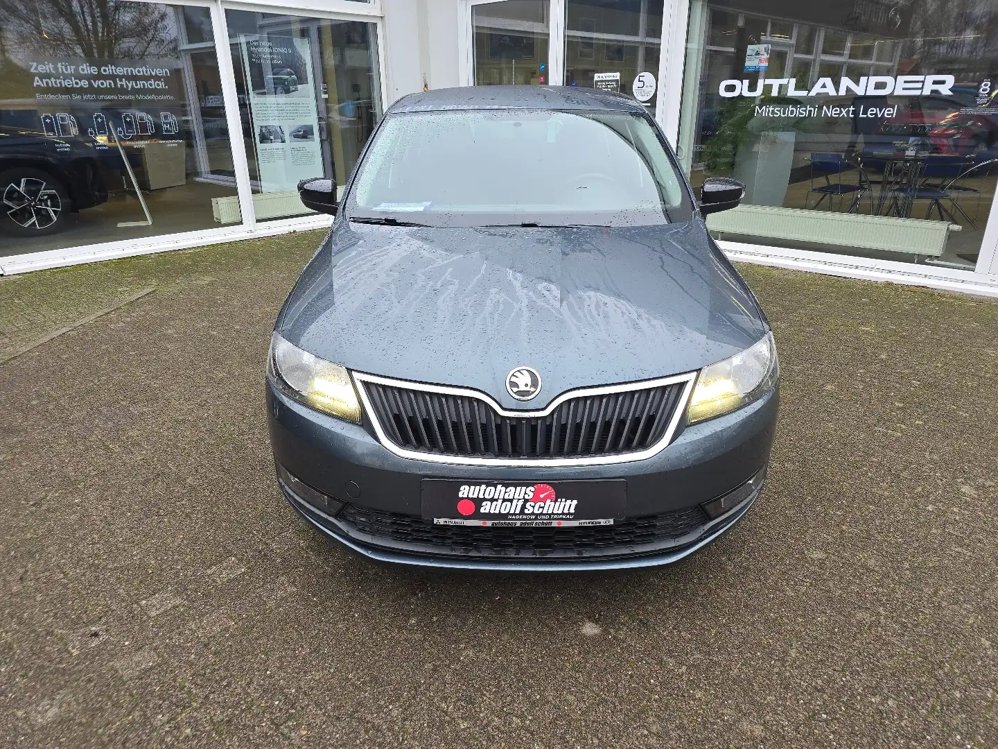 Skoda Rapid/Spaceback SPACEBACK 1.0 TSI Gris - 2