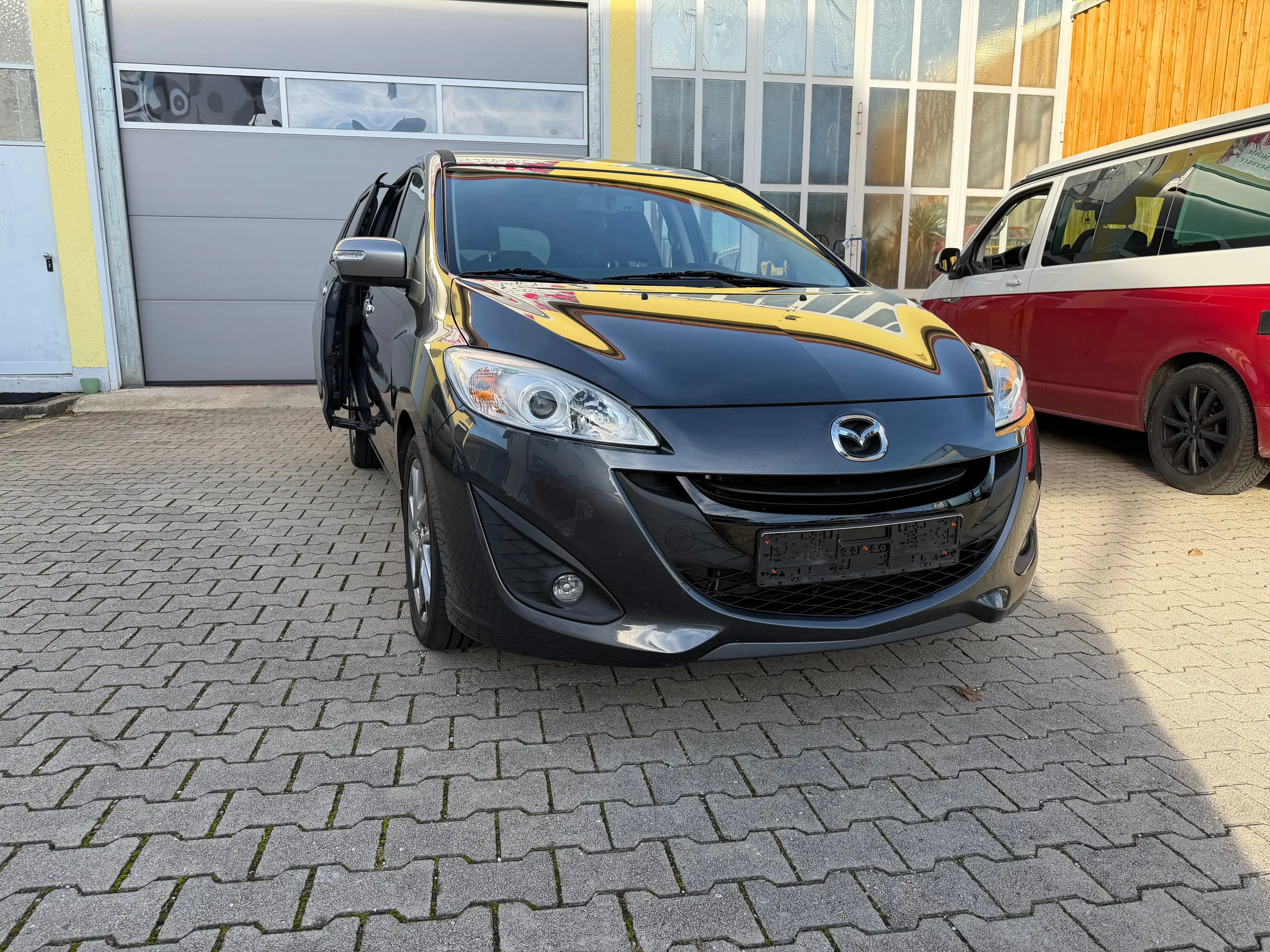 Mazda 5 Sendo / 7 Sitzer Schiebetüren — photo 2