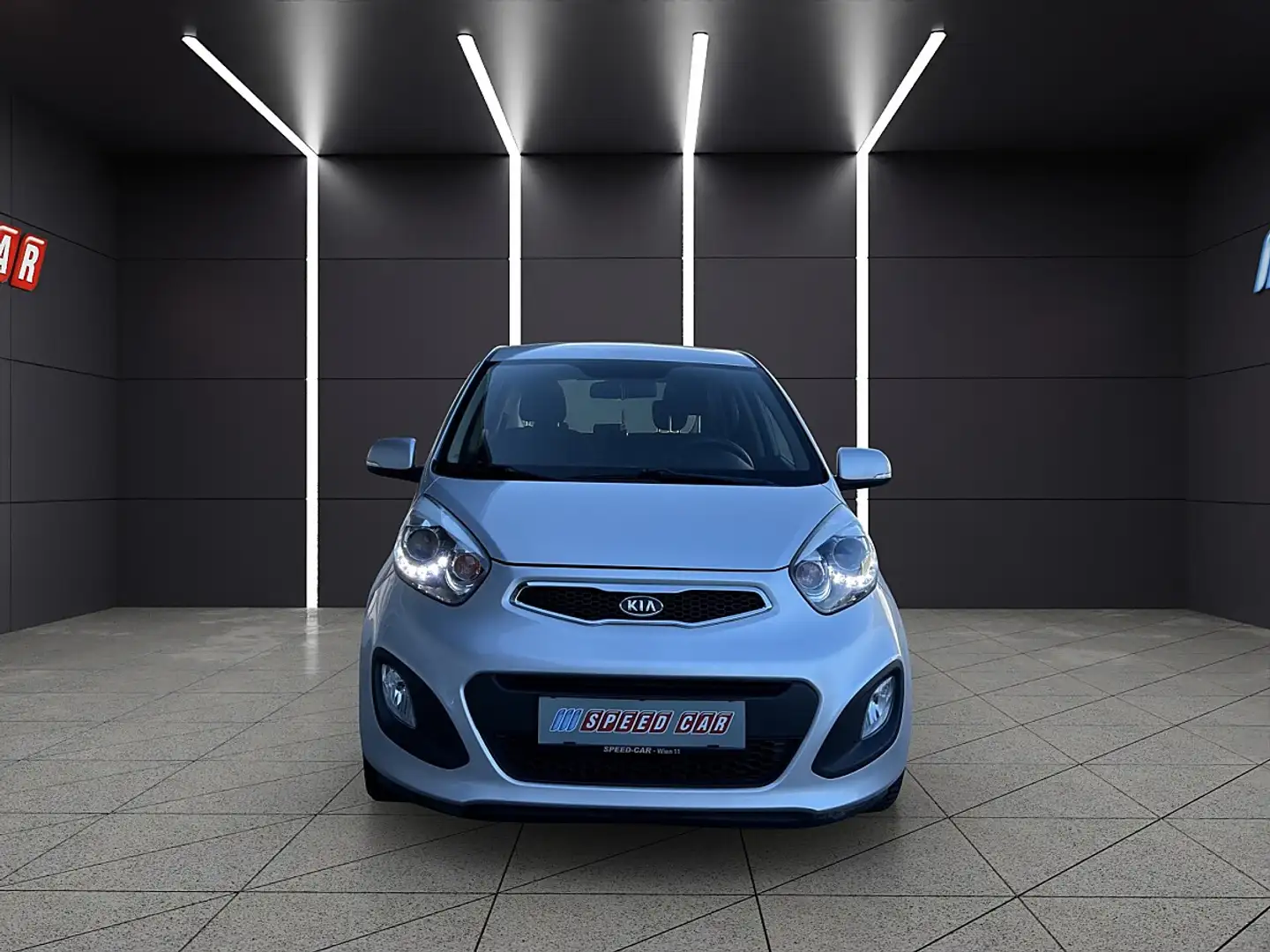 Kia Picanto 1,0 MPI Active Silber - 2