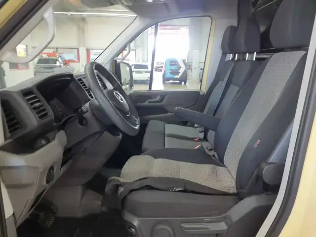Volkswagen Crafter view 8