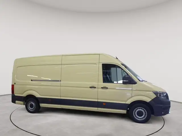 Volkswagen Crafter view 3