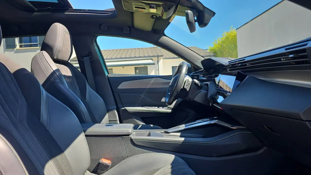 Peugeot 308 308 — photo 25