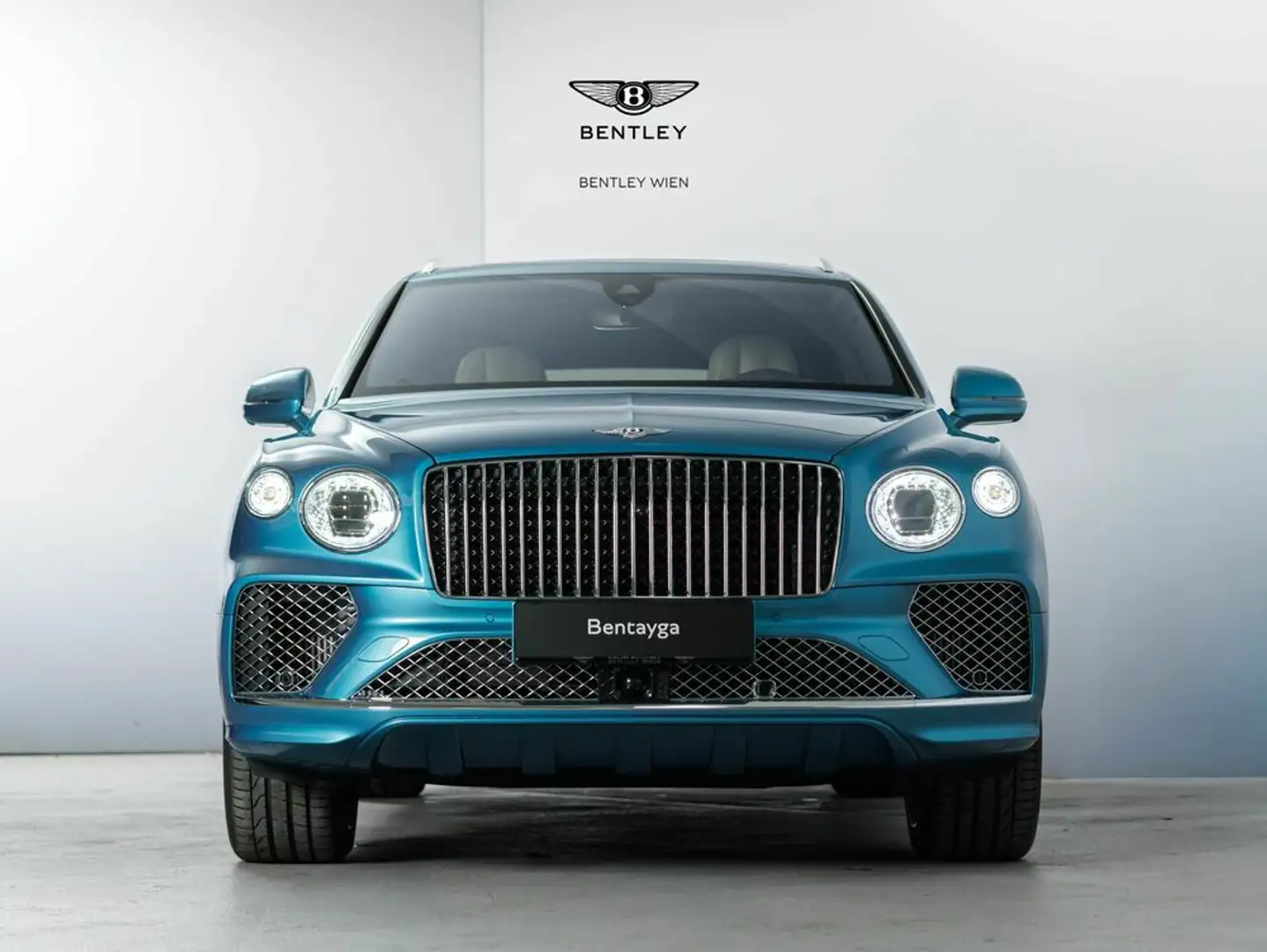 Bentley Bentayga Azure Hybrid Gris - 2