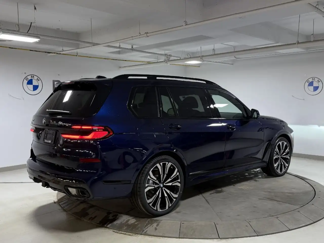 BMW X7 снимка BMW X7