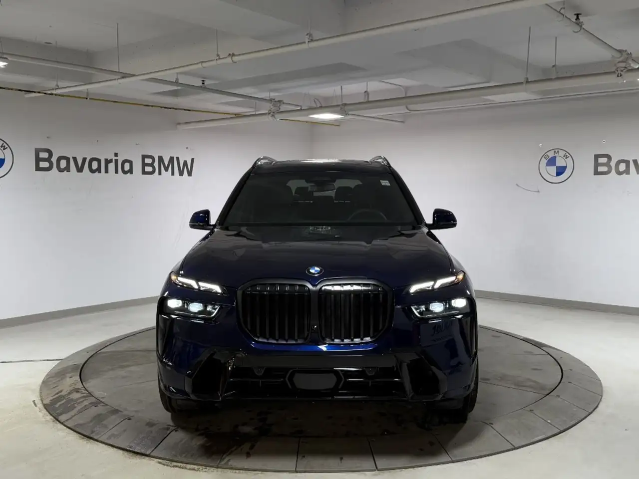 BMW X7 снимка BMW X7