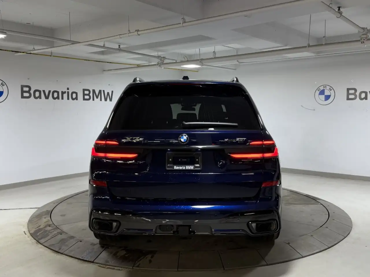 BMW X7 снимка BMW X7