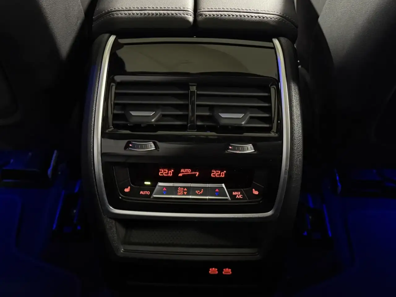 BMW X7 снимка BMW X7