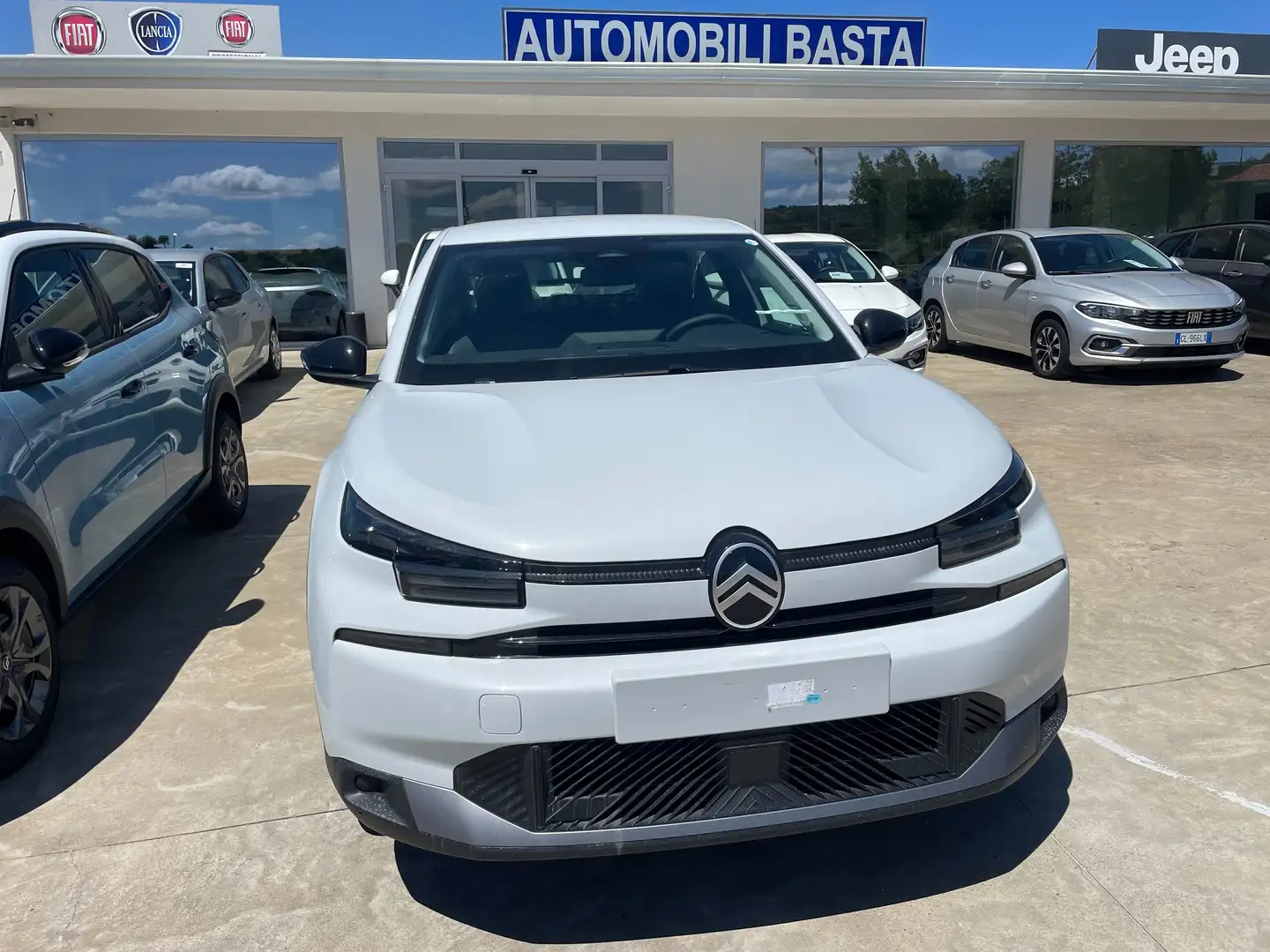 Citroen C4 HYBRID 145 e-DCS6 PLUS (NUOVA) Bianco - 1