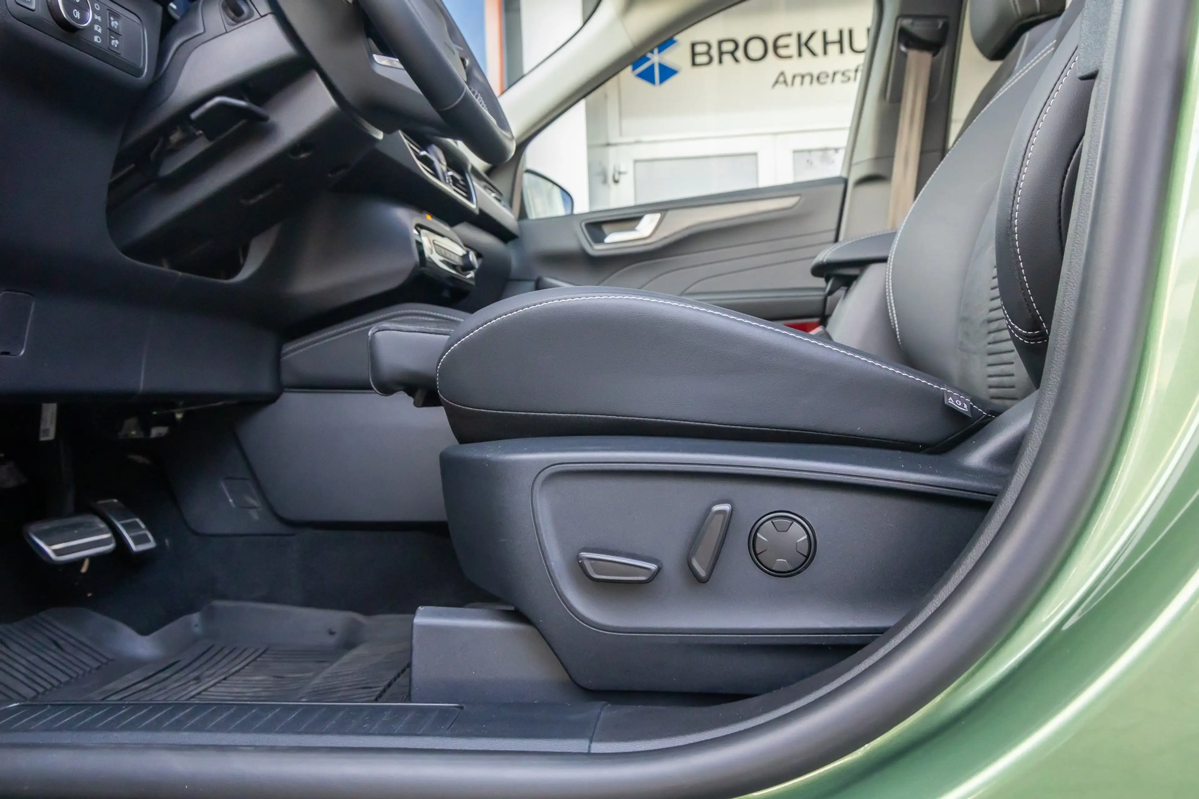 Ford Kuga 2.5 PHEV Active X | Full options! | Trekhaak Elek. — photo 14