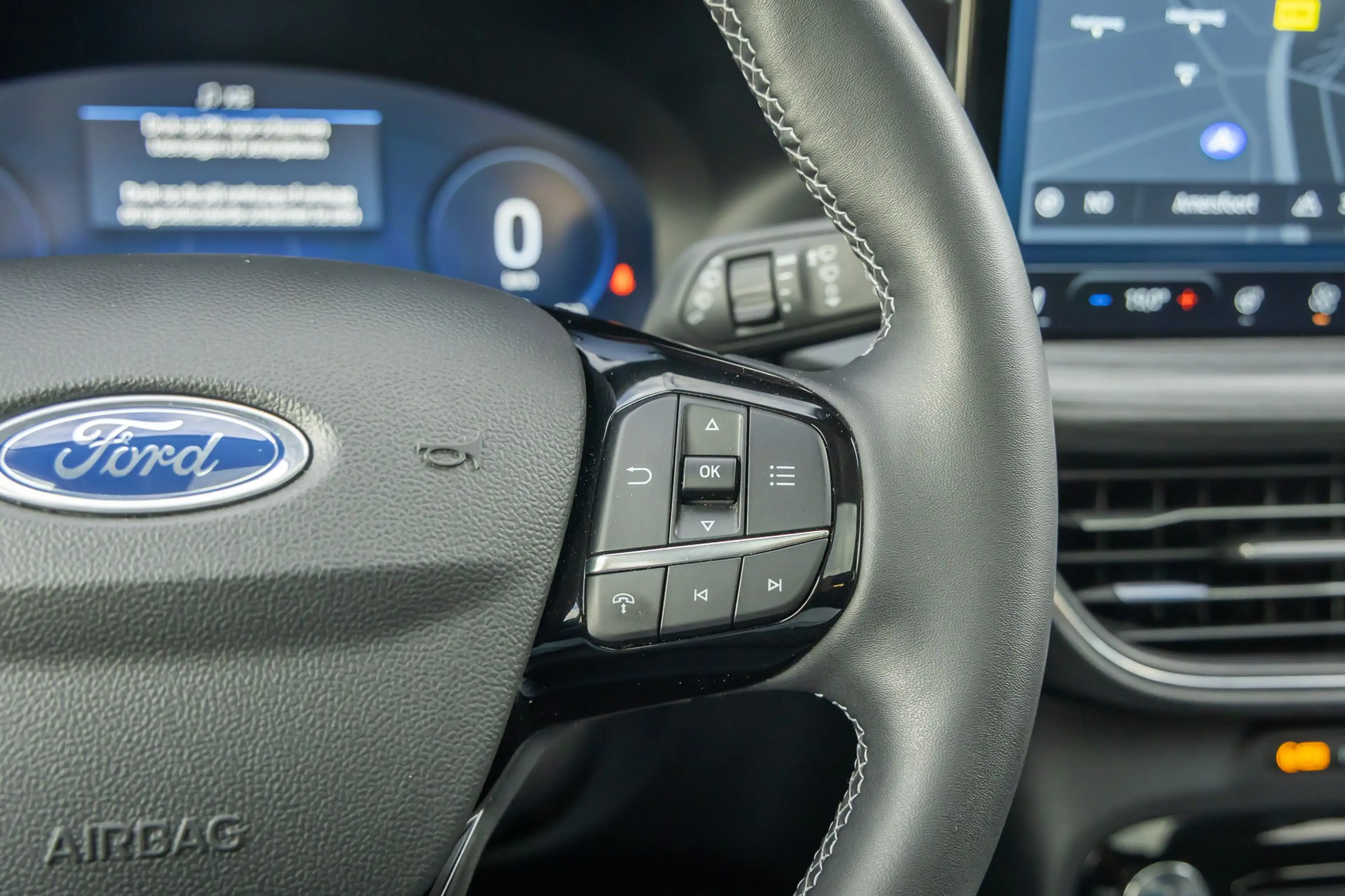 Ford Kuga 2.5 PHEV Active X | Full options! | Trekhaak Elek. — photo 32