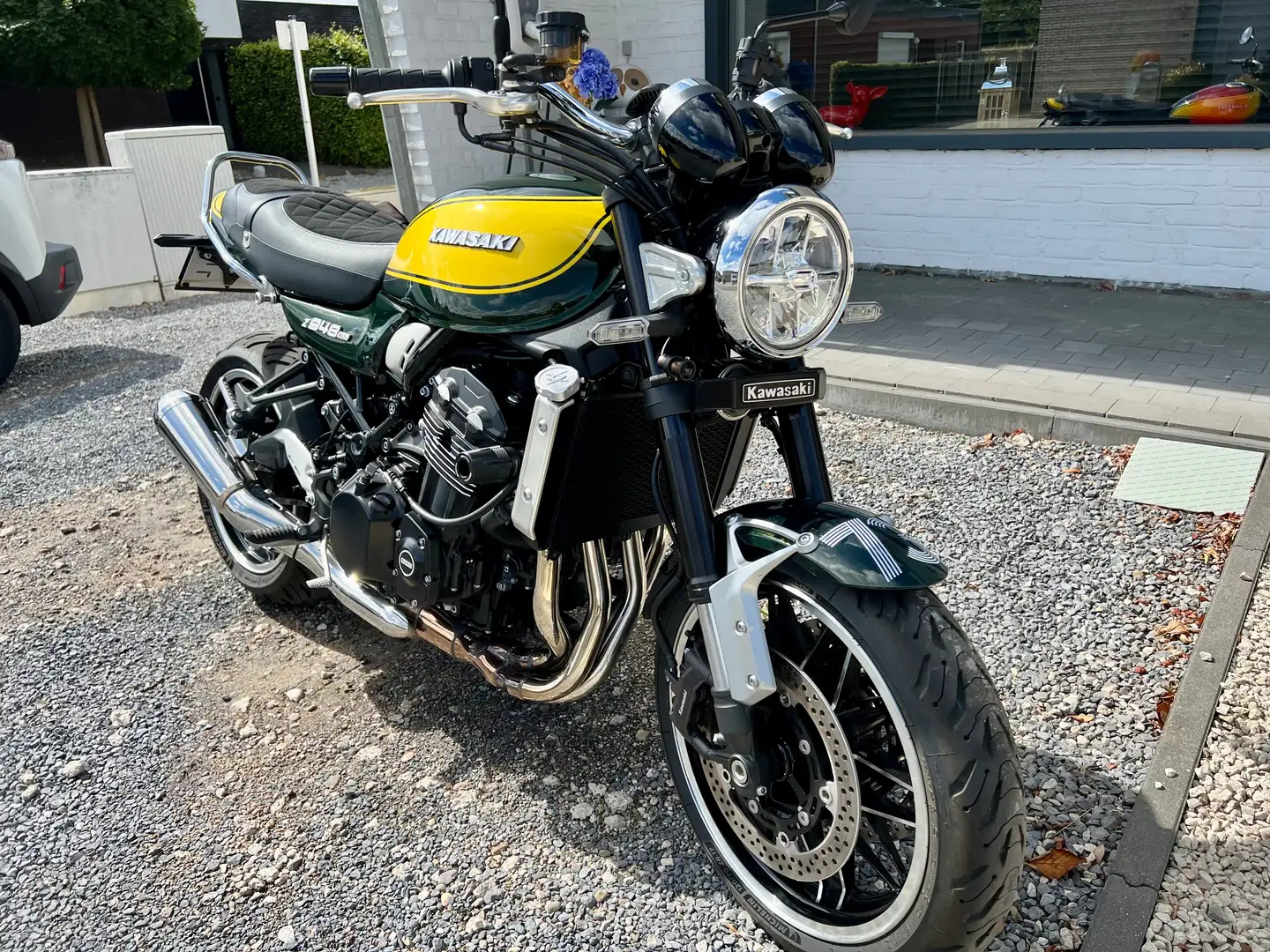 Kawasaki Z900RS Yellowball 2024 Vert - 2