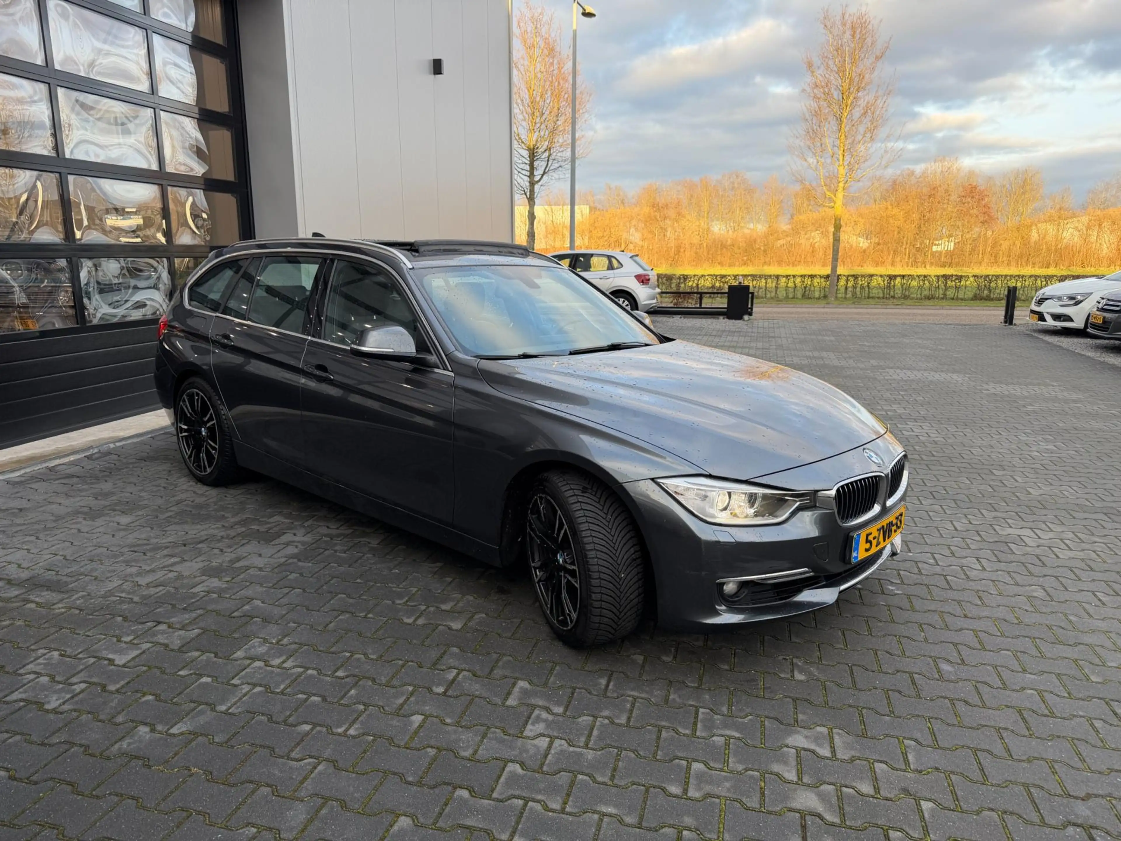 BMW 328 3-serie Touring 328i High Executive Panoramadak sp — photo 5