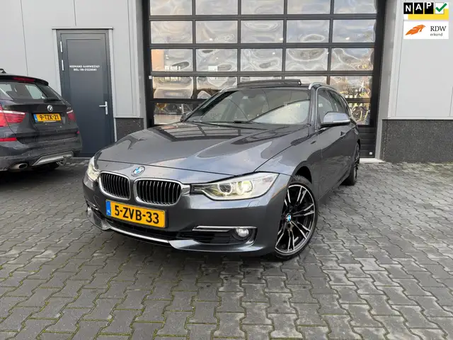 BMW 328 3-serie Touring 328i High Executive Panoramadak sp
