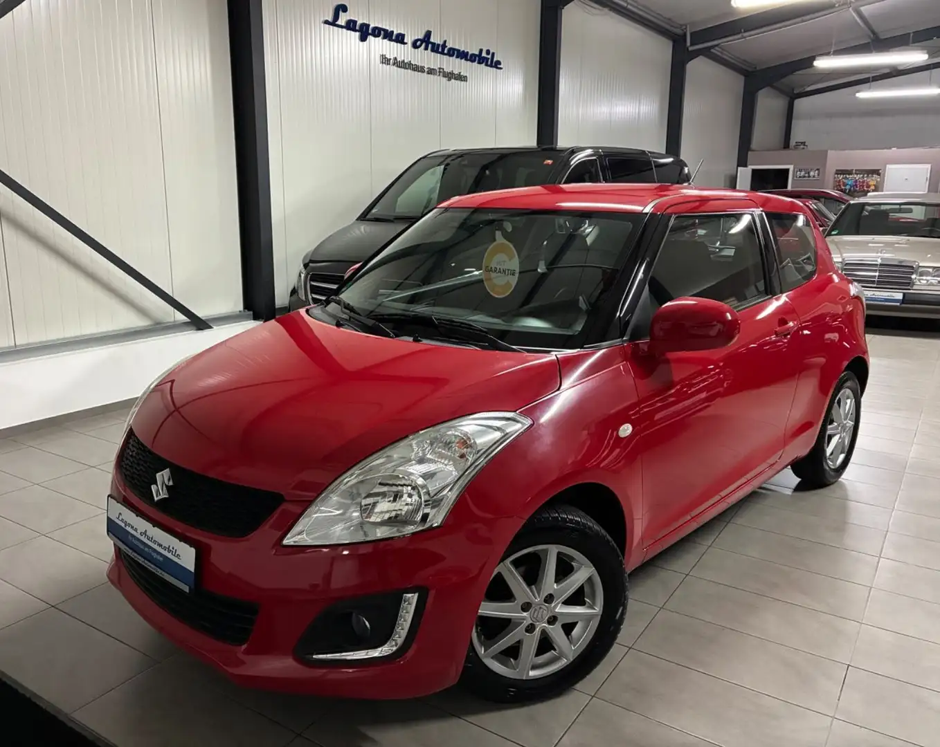 Suzuki Swift 1.2 Club *DAB/KLIMA/NEUE ALLWETTER* Rojo - 1