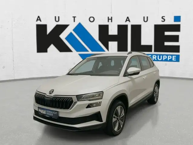 Skoda Karoq 2.0 TDI Ambition AHK LED Navi Virt PDC