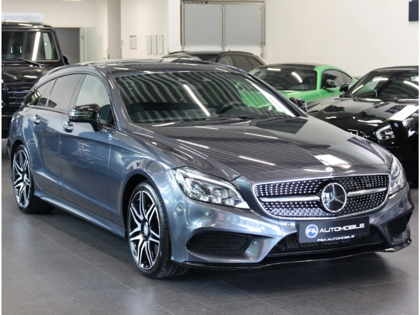 Mercedes-Benz CLS 500 BE 4Matic AMG Line *TOP Gri - 2