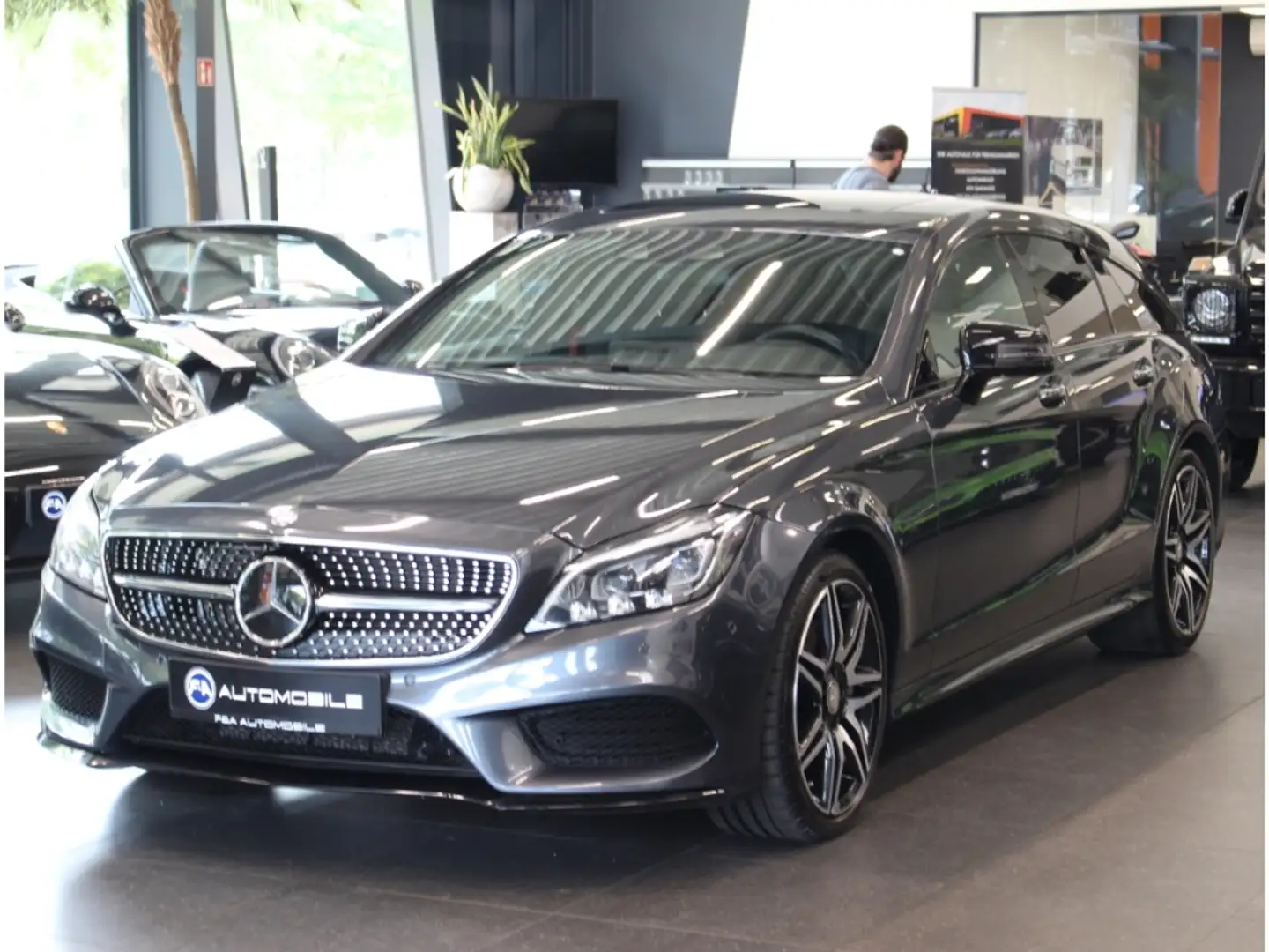 Mercedes-Benz CLS 500 BE 4Matic AMG Line *TOP Gri - 1