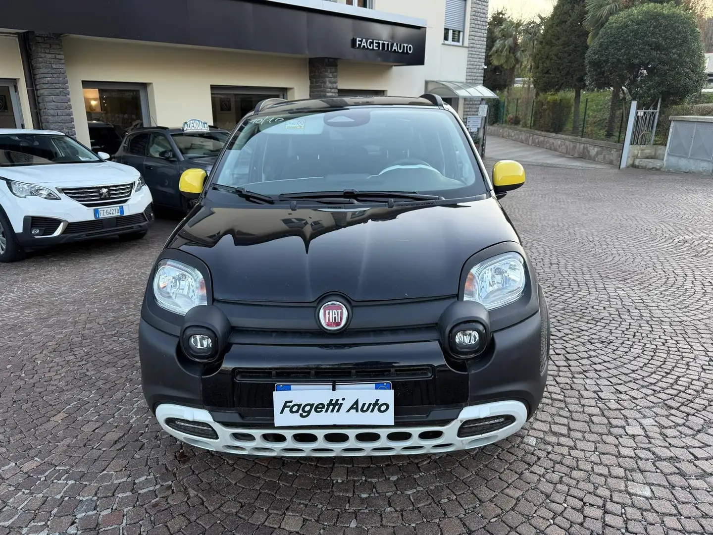 Fiat Panda Pandina Cross 1.0 FIREFLY HYBRID 70CV Nero - 2