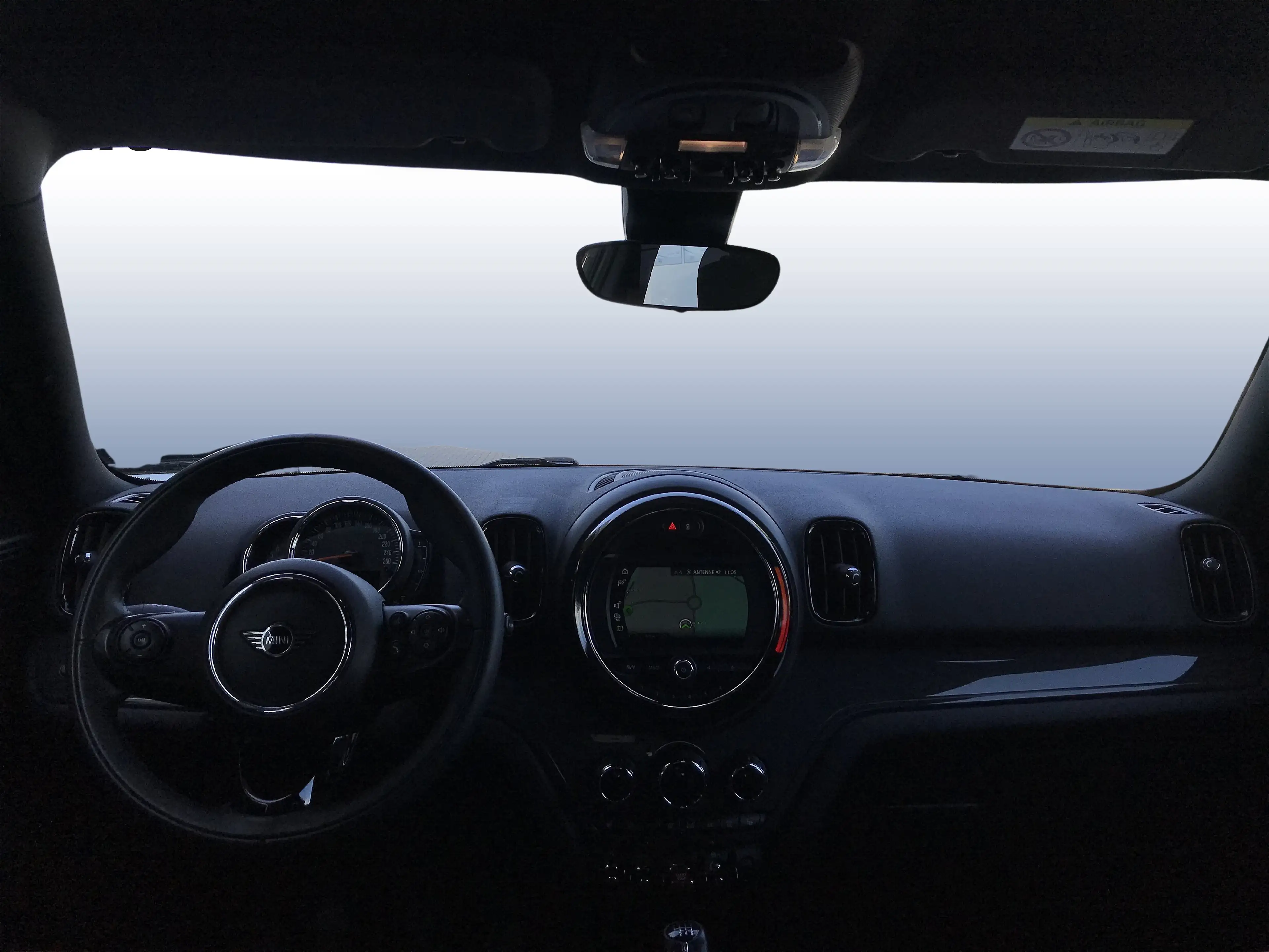 MINI One Countryman One Pepper Navi Komfortzg. Parkassistent Shz — photo 6