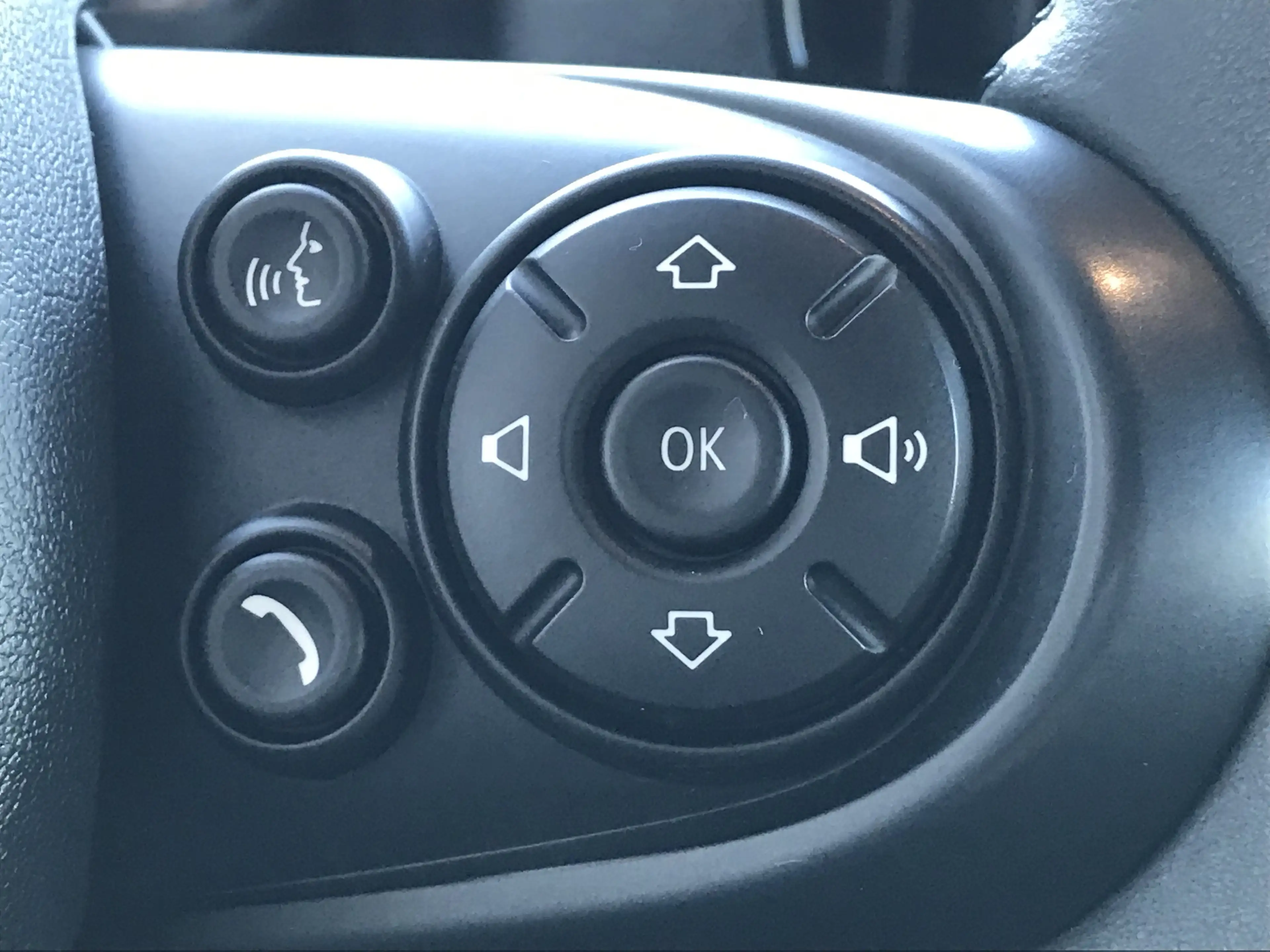 MINI One Countryman One Pepper Navi Komfortzg. Parkassistent Shz — photo 14