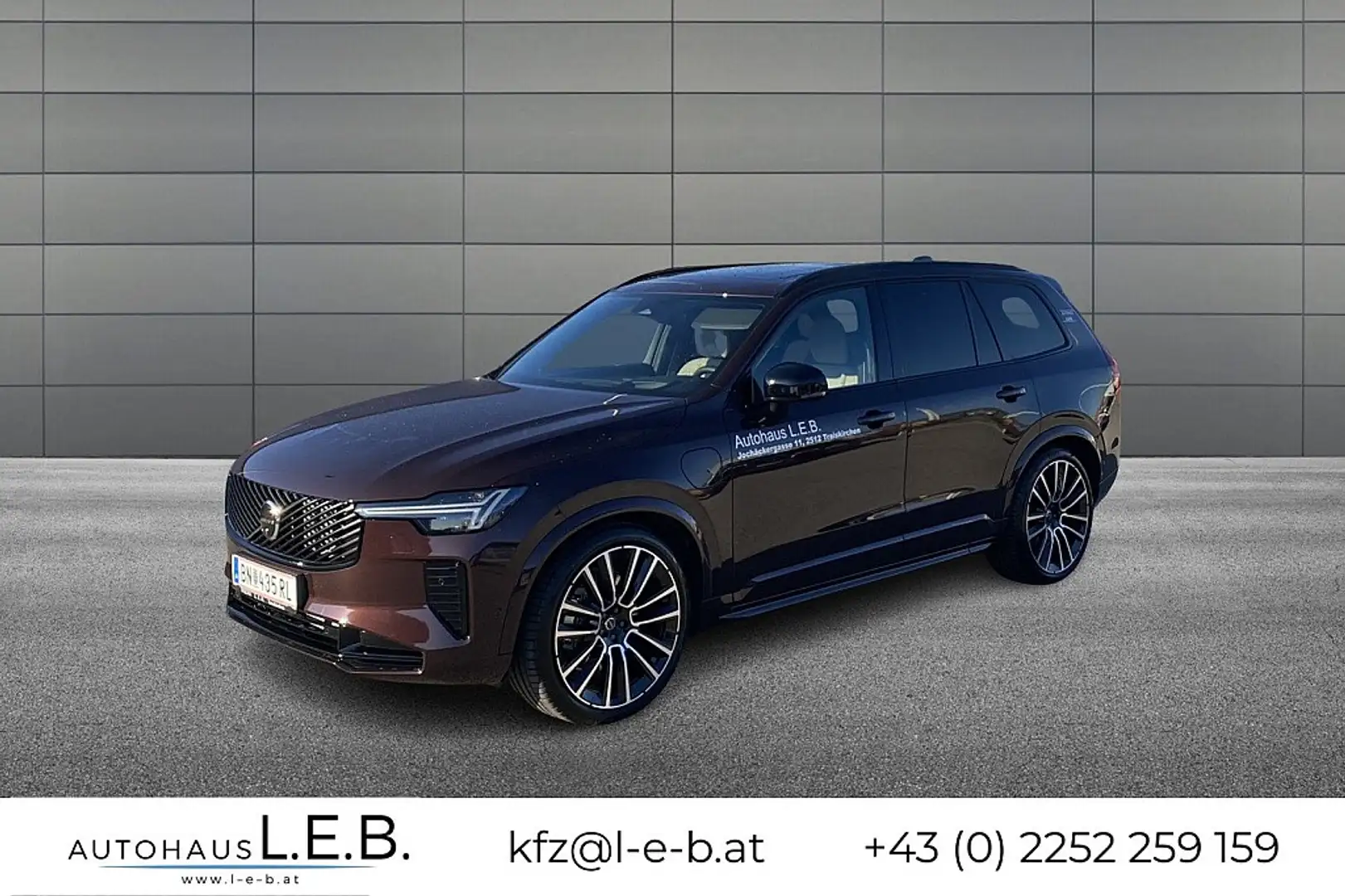 Volvo XC90 T8 AWD PHEV 14,7kWh Ultra Dark Braun - 1
