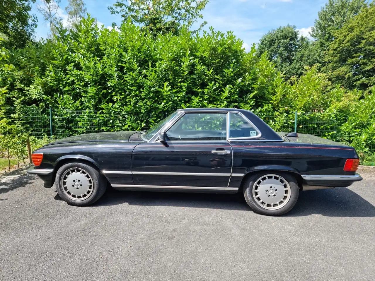 Mercedes-Benz SL 560 R107, foto 7