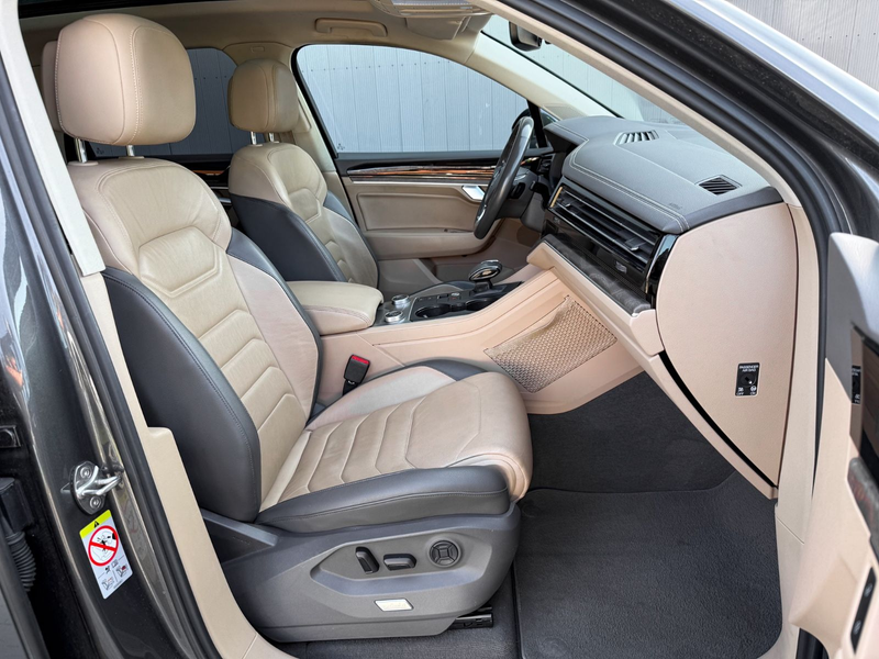 Volkswagen Touareg R-LINE ACC|LUFT|NACHT|PANO|MATRIX|AHK|++ — photo 10