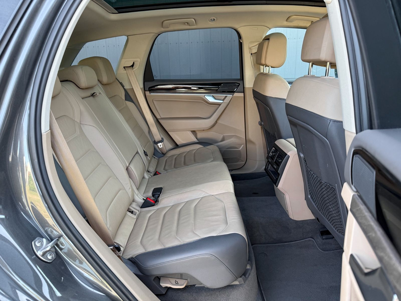 Volkswagen Touareg R-LINE ACC|LUFT|NACHT|PANO|MATRIX|AHK|++ — photo 11