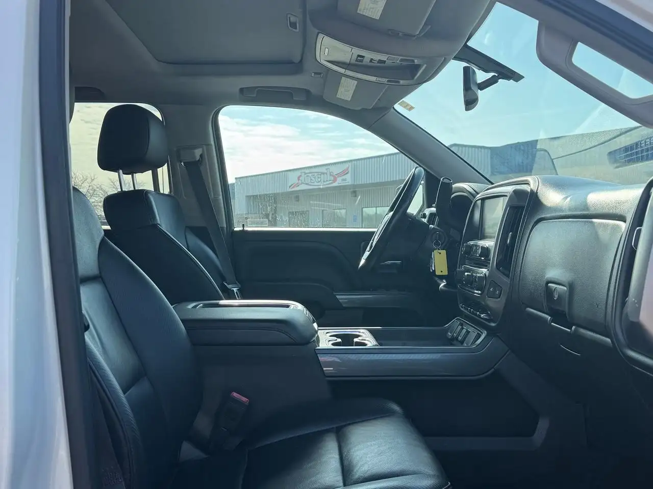 GMC Sierra 1500 снимка GMC Sierra 1500