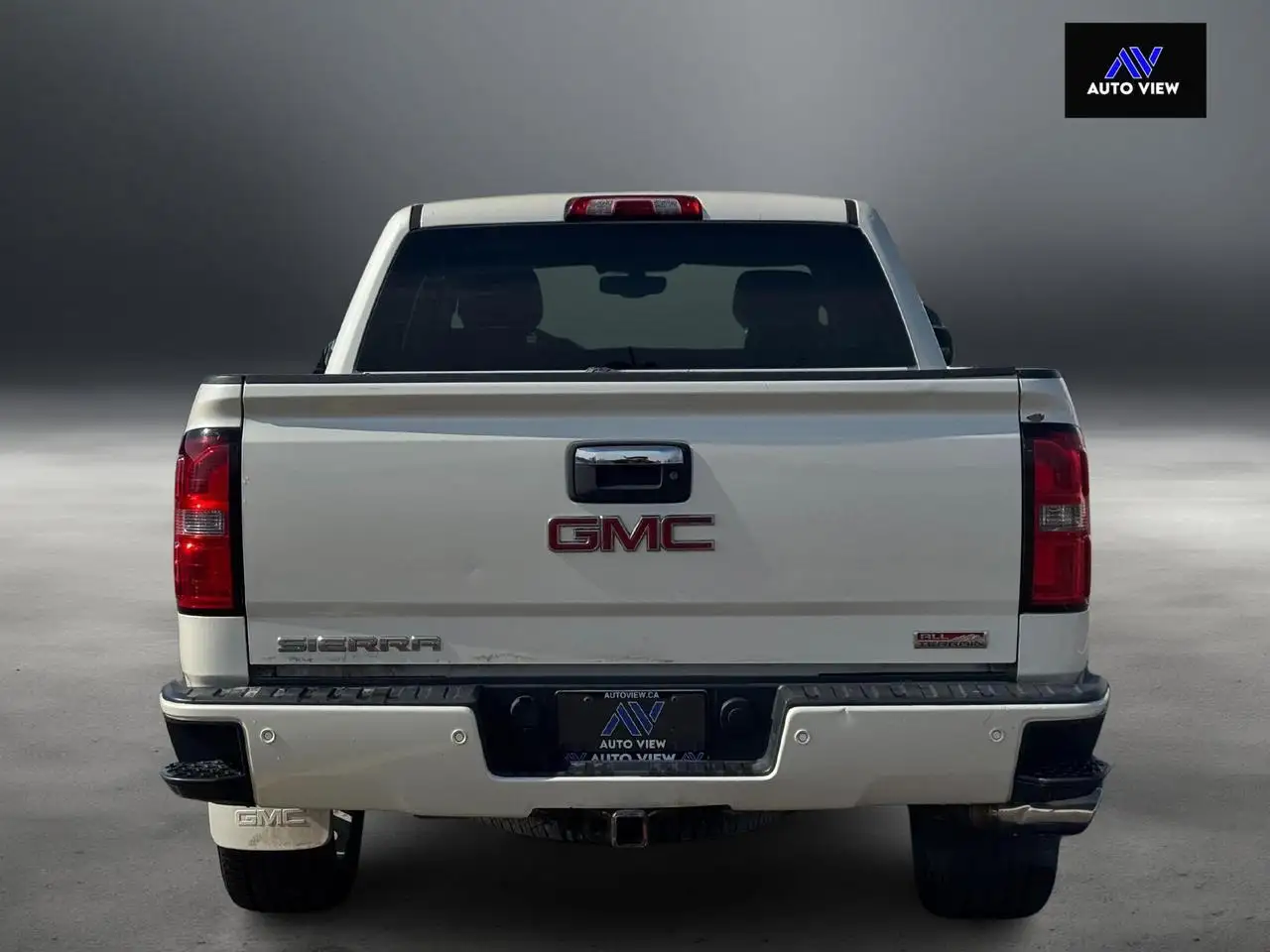 GMC Sierra 1500 снимка GMC Sierra 1500