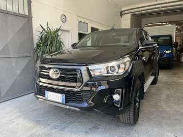 2.4 d-4d double cab Executive 4wd