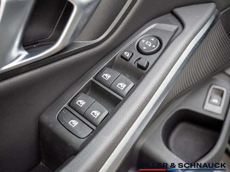 BMW 330 i Touring xDrive M-Sport ACC+KAM+LED+NAVI+ — photo 8