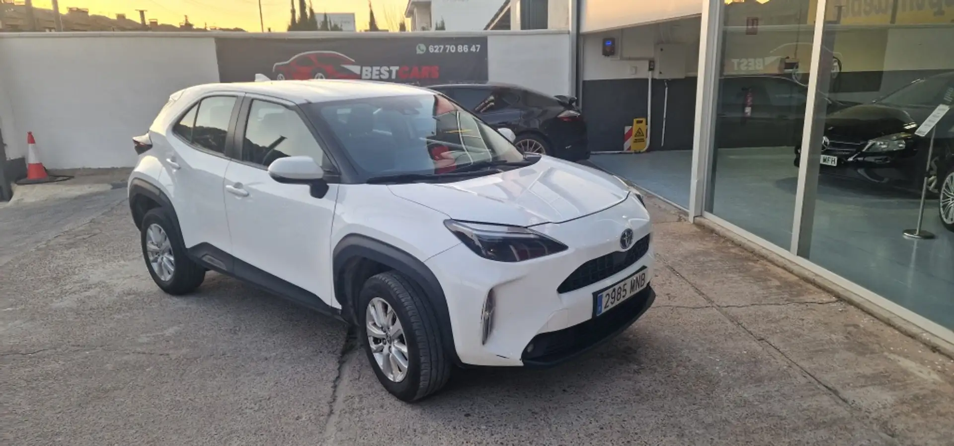 Toyota Yaris Cross 120H Active Plus Blanco - 1
