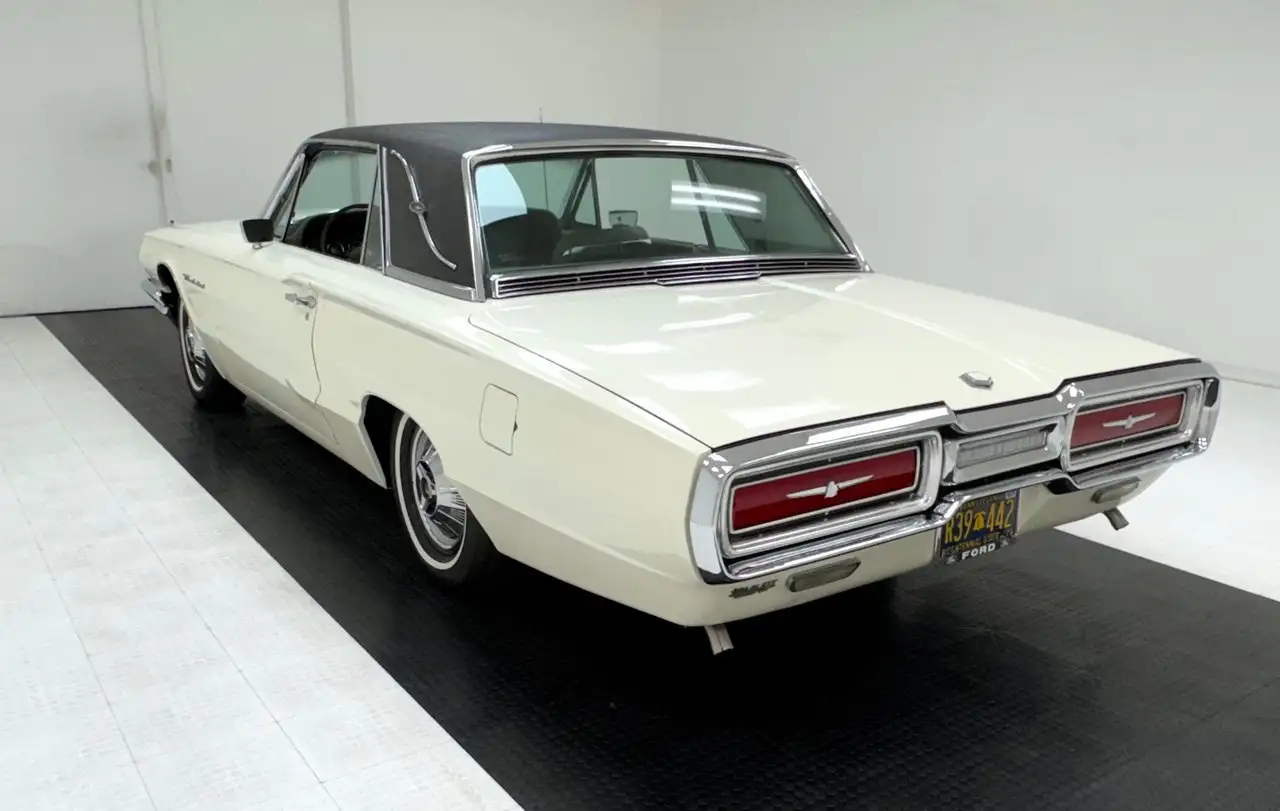 Oldsmobile Super 88, foto 3