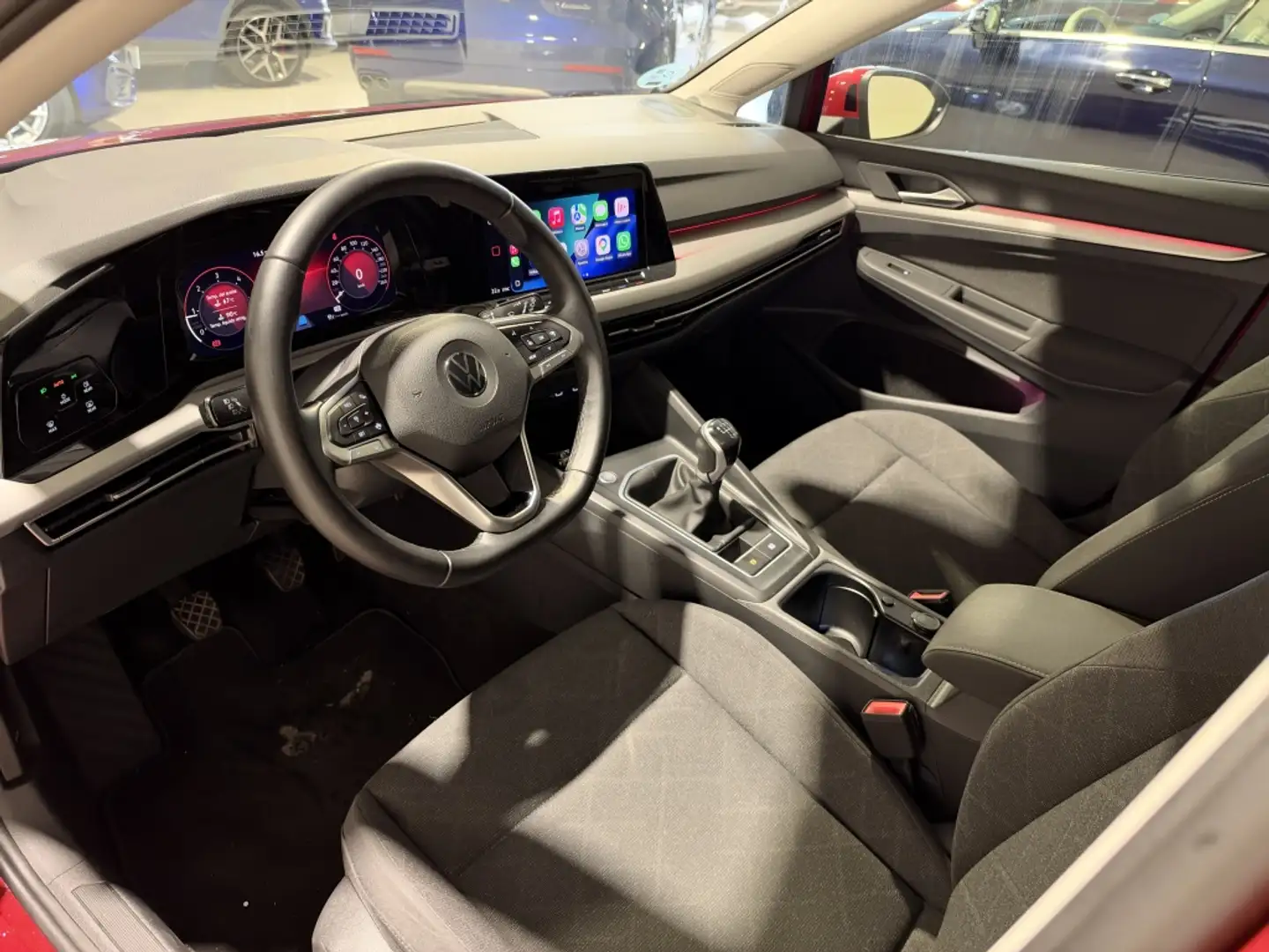 Volkswagen Golf 2.0TDI Life 110kW Rojo - 2