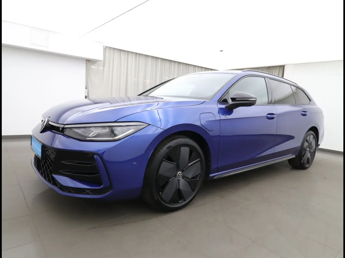 Volkswagen Passat Variant PASSAT R-LINE BLACK STYLE EHYBRID 1.5 TSI DSG Navi Blau - 2