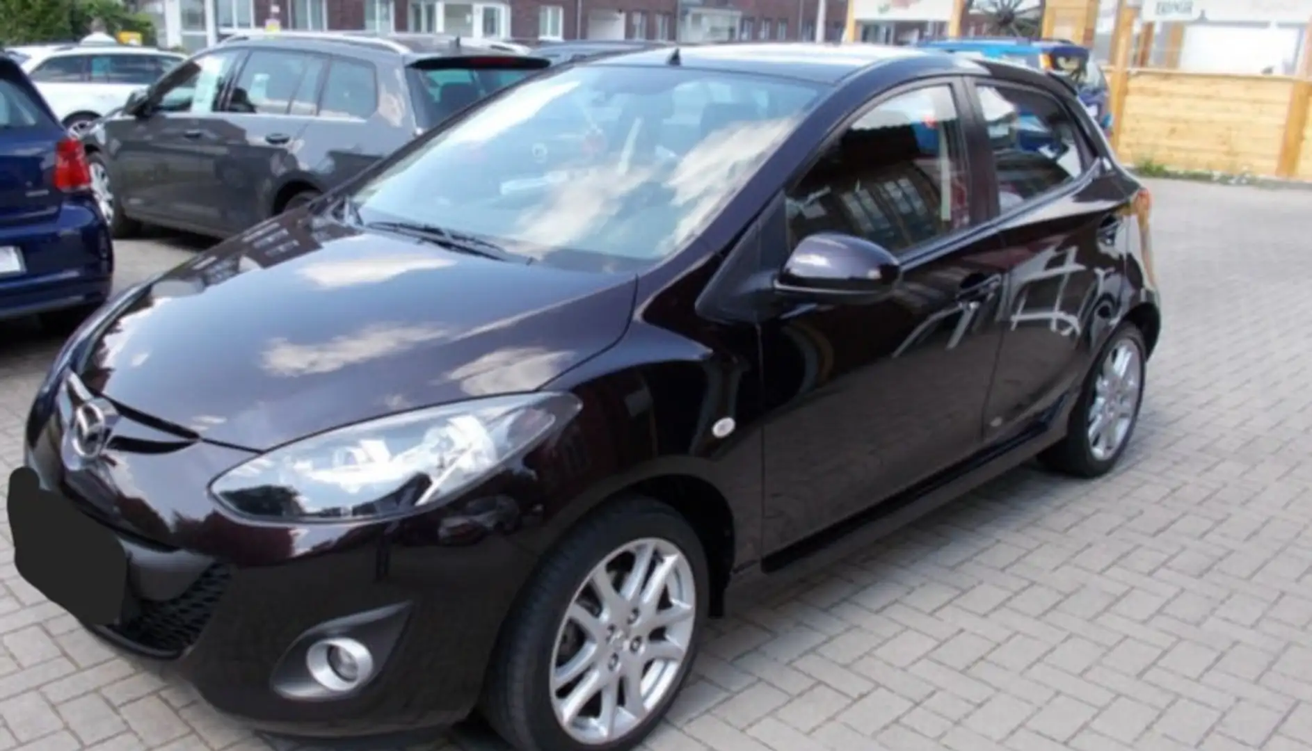 Mazda 2 2  5-Türer 1.5 MZR Sport-Line Schwarz - 2