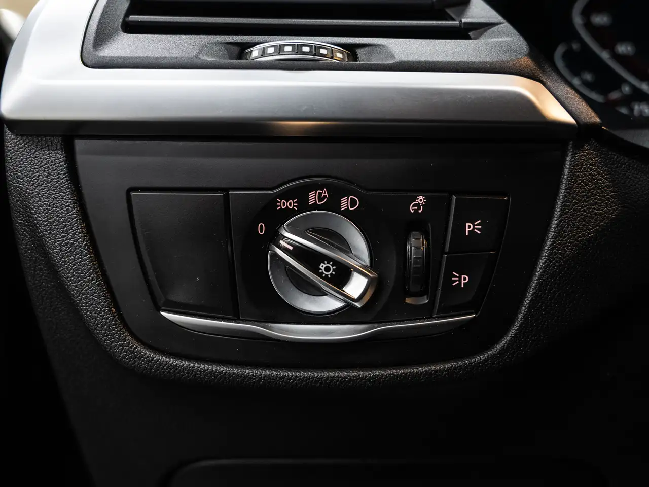 BMW X3 снимка BMW X3
