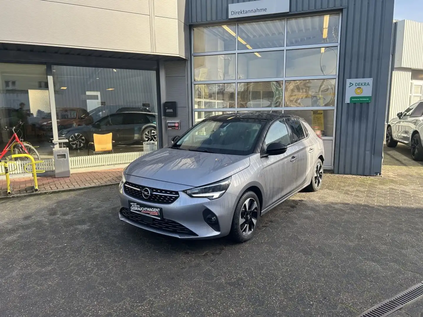 Opel Corsa-e Elegance+Kamera+LED+Klimaaut+Sitzheiz+ Silber - 2